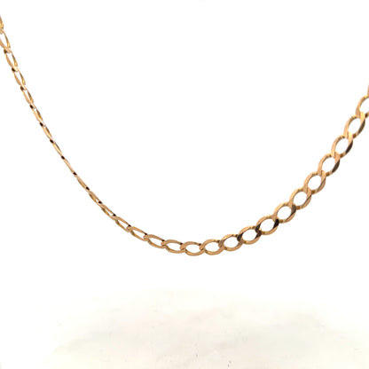 9ct yellow gold curb chain, unbranded, 17.3g, showcasing a classic link design with a polished finish.