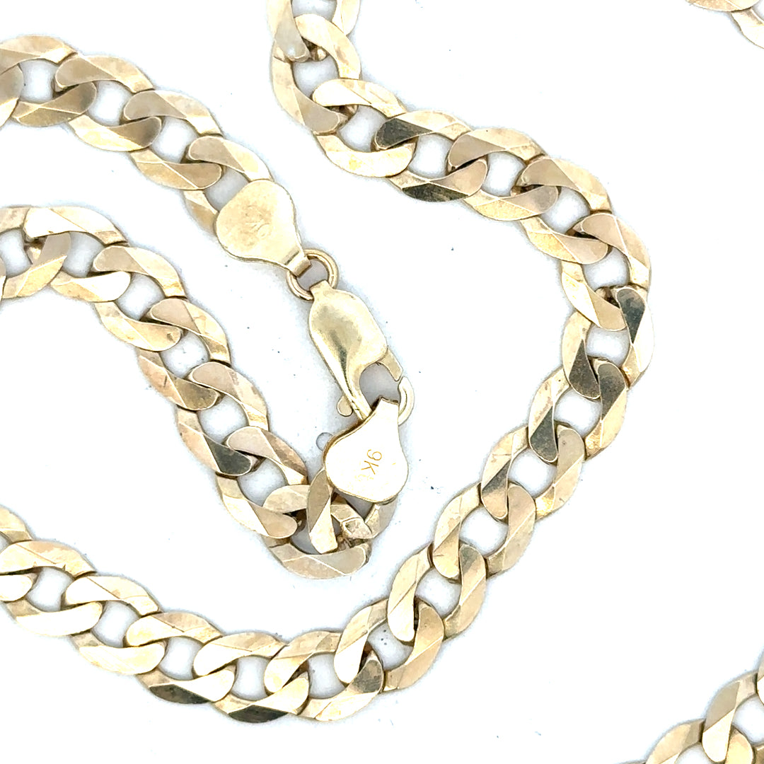9ct yellow gold curb chain weighing 25.8g, unbranded jewelry chain with a classic curb link design.