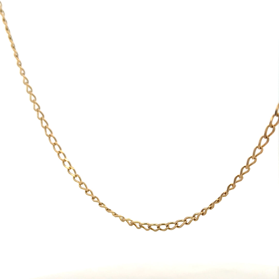 9ct yellow gold curb chain weighing 5.9g, unbranded jewelry chain showcasing a classic design and polished finish.