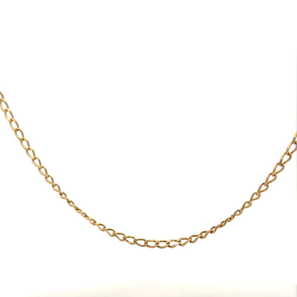 9ct yellow gold curb chain weighing 5.9g, unbranded, with a classic design and polished finish.