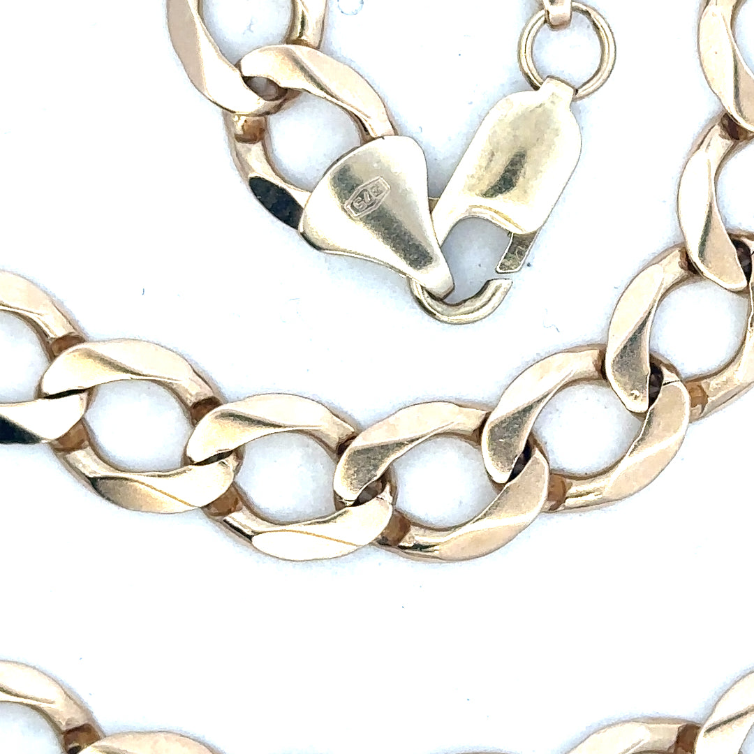 9ct yellow gold curb chain, unbranded, 53.9g, close-up of sturdy gold chain with detailed links