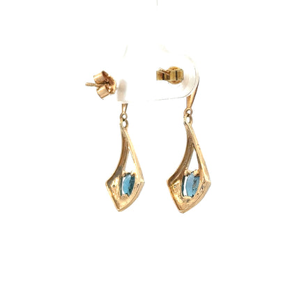 9ct yellow gold diamond earrings featuring sparkling diamonds, lightweight 1.6g design, unbranded jewelry for elegant style.