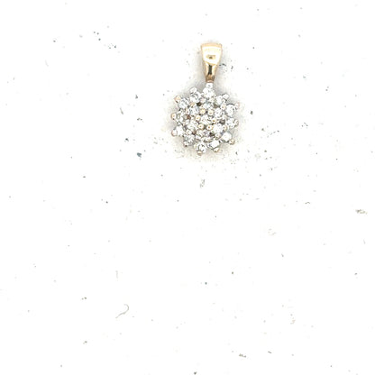 9ct yellow gold diamond pendant, unbranded, featuring a small sparkling diamond, lightweight 0.6g, elegant jewelry accessory.