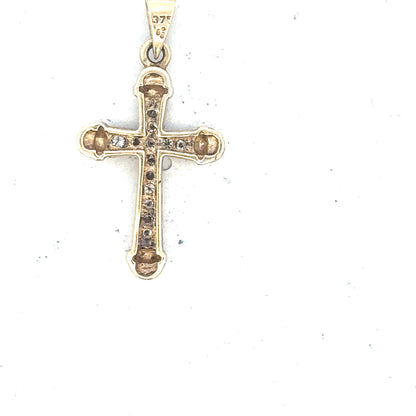 9ct yellow gold diamond pendant, unbranded, showcasing a delicate design with sparkling diamonds, weighs 1.7 grams.