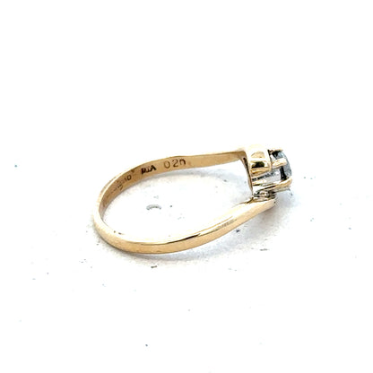 9ct yellow gold diamond ring in size I 1/2 with 1.6g weight, featuring a sparkling diamond design.