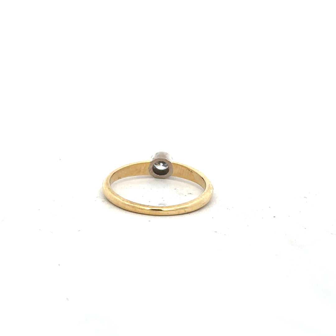 9ct yellow gold diamond ring in size K, unbranded, featuring a sparkling diamond setting and a polished gold band.