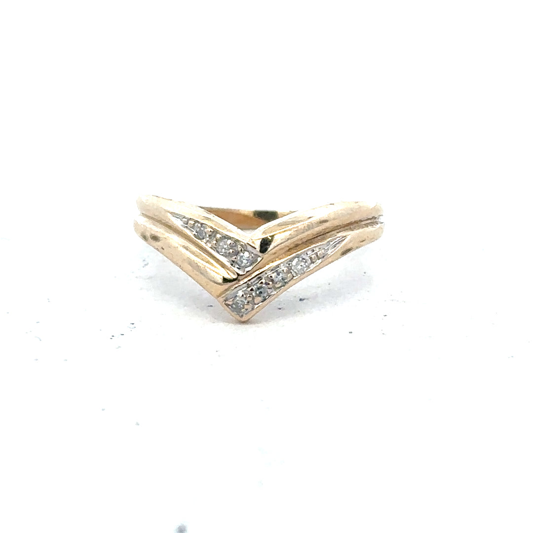 9ct yellow gold diamond ring in size L with sparkling diamonds, unbranded jewelry piece, elegant and classic design.