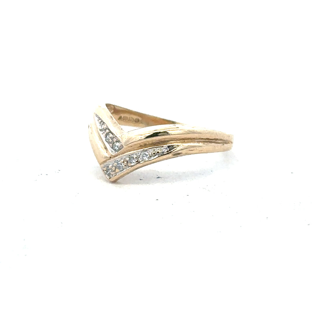 9ct yellow gold diamond ring, size L, featuring a sparkling diamond set in an elegant band.