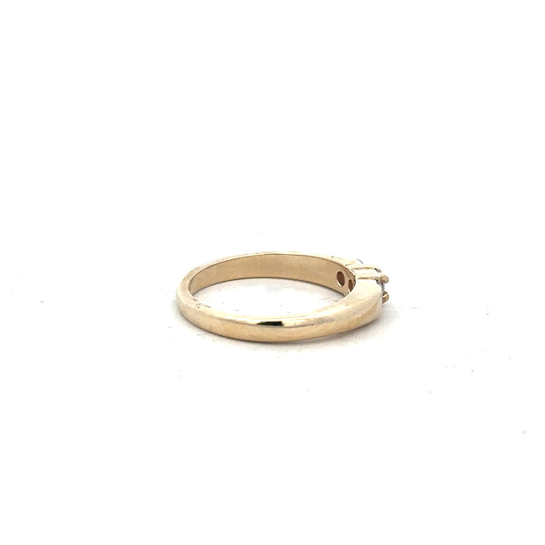 9ct yellow gold diamond ring in size M with sparkling diamonds, unbranded jewelry, showcasing elegant craftsmanship.