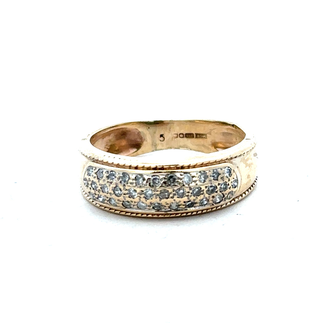 9ct yellow gold diamond ring in size M with sparkling diamonds, unbranded jewelry, elegant and fine craftsmanship.