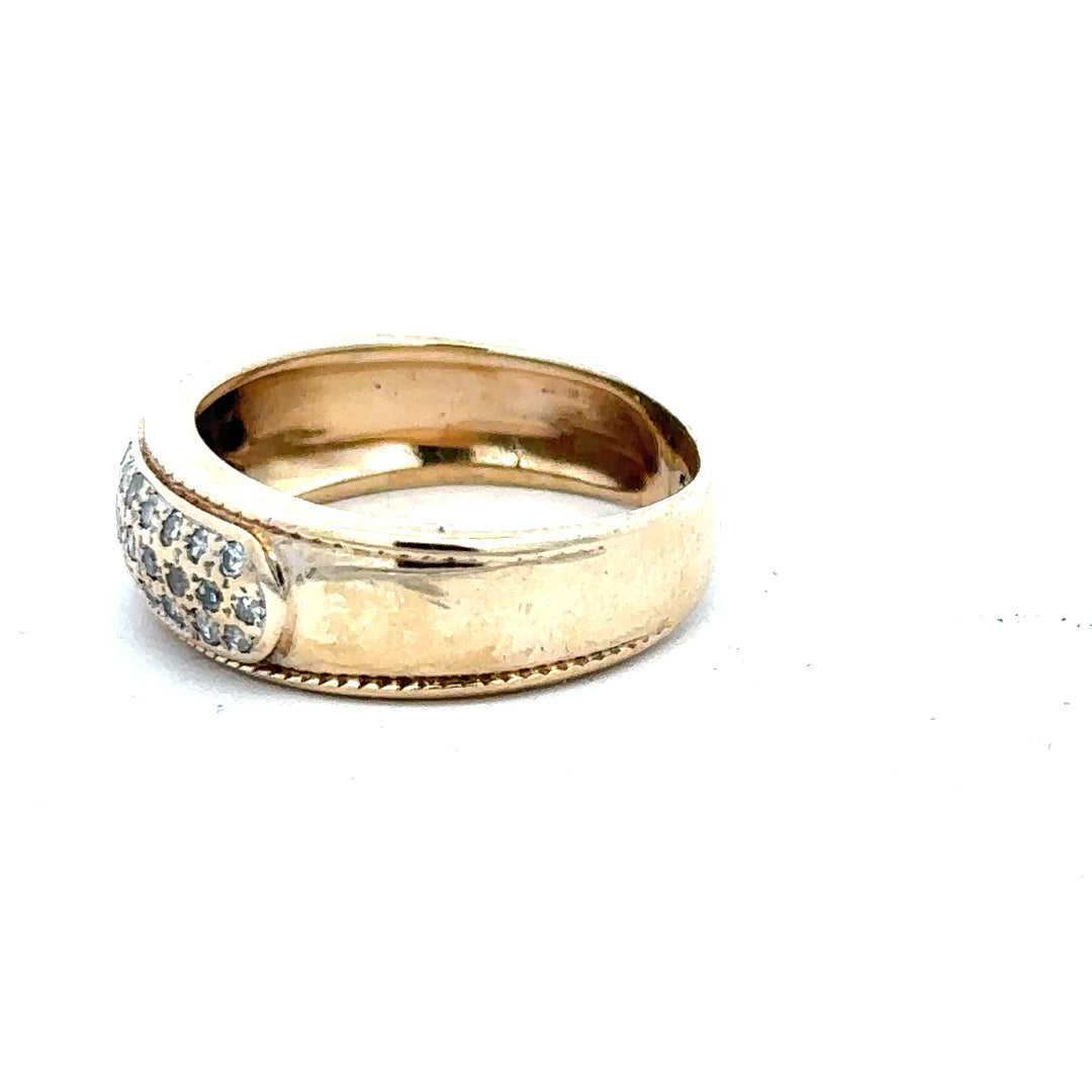 9ct yellow gold diamond ring in size M, featuring a sparkling diamond set in a classic gold band.