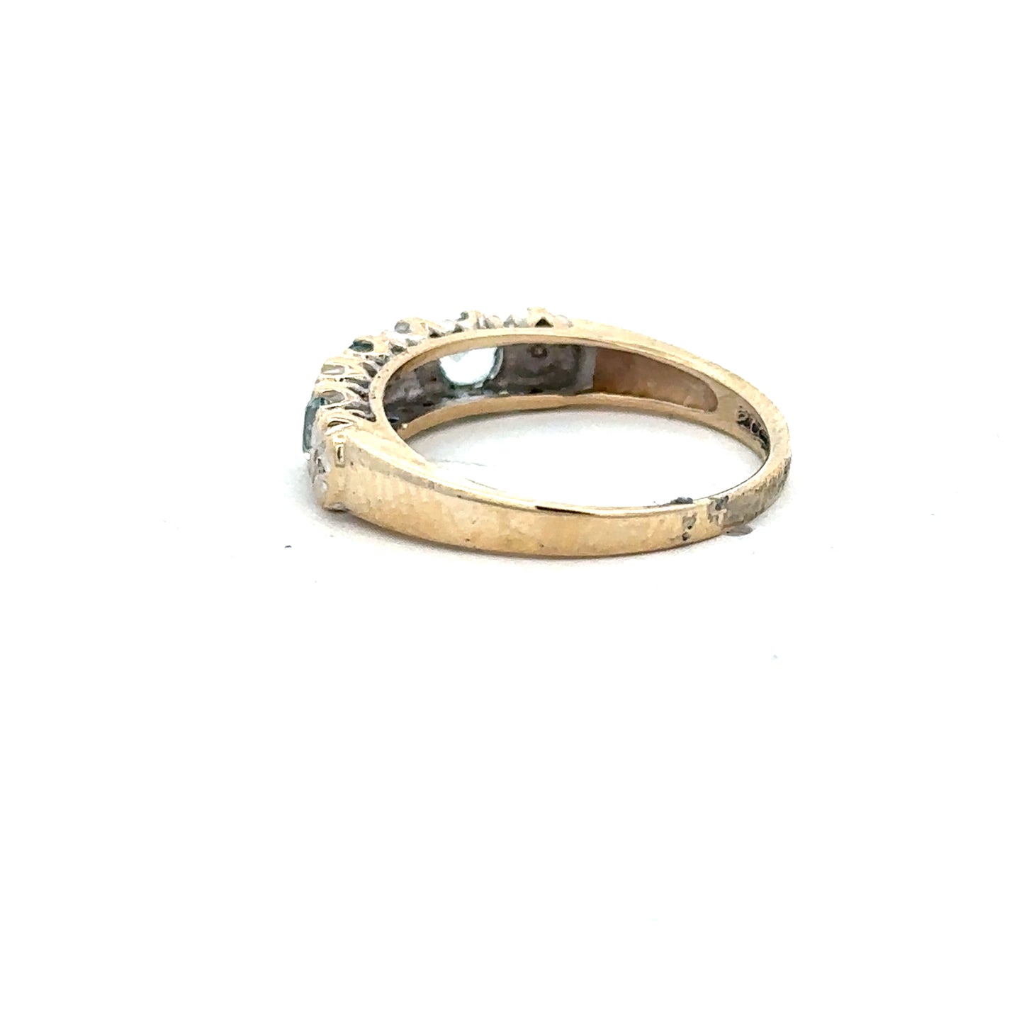 9ct yellow gold diamond ring in size M1/2, featuring a sparkling diamond setting and classic design.