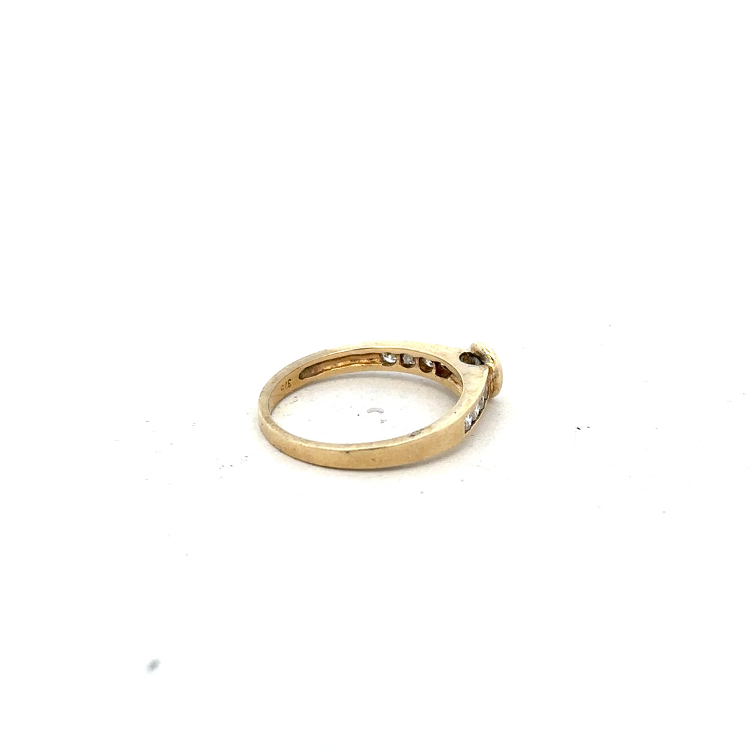 9ct yellow gold diamond ring size N, unbranded, showcasing a sparkling diamond set in a classic gold band.