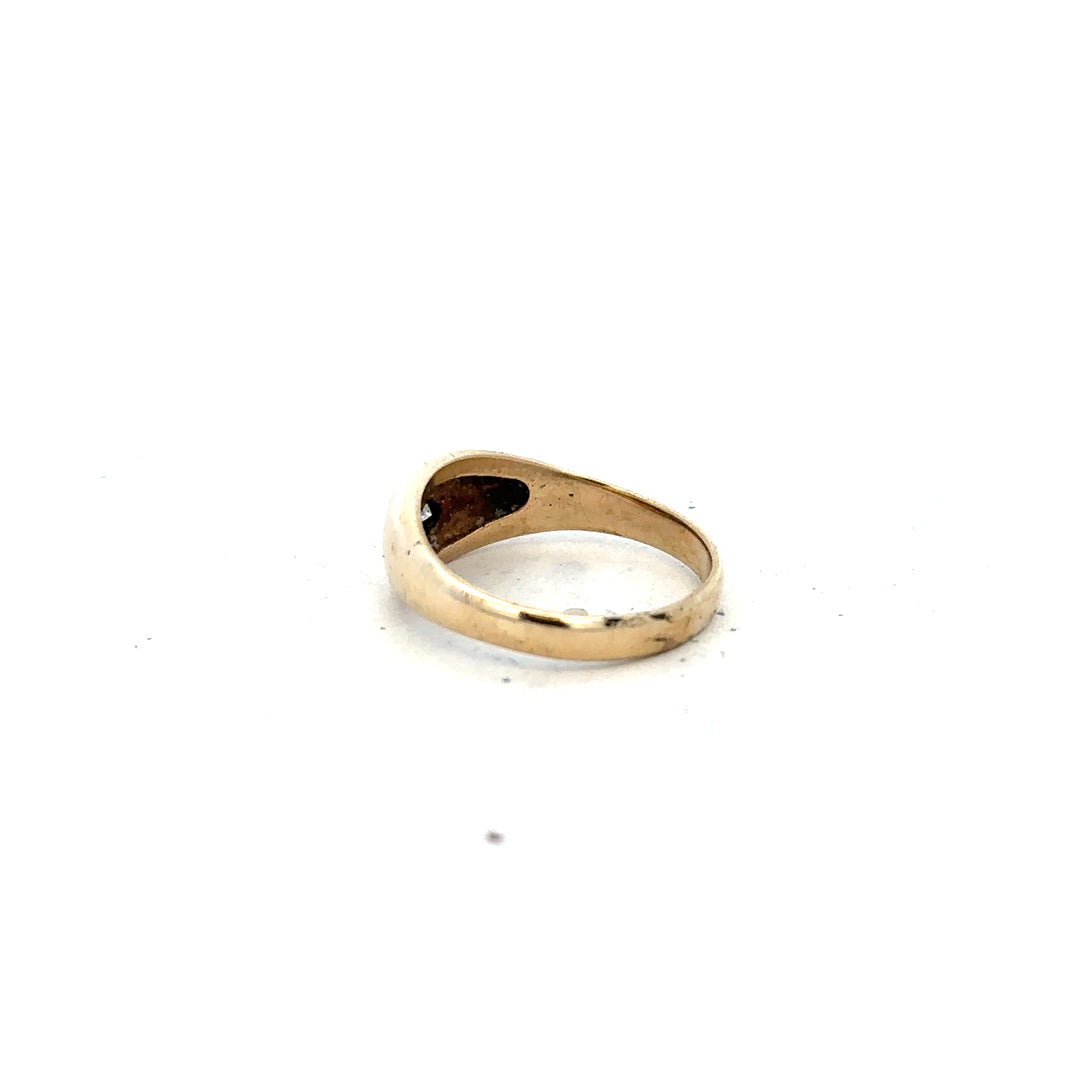 9ct yellow gold diamond ring in size N, featuring a sparkling diamond setting and classic design.