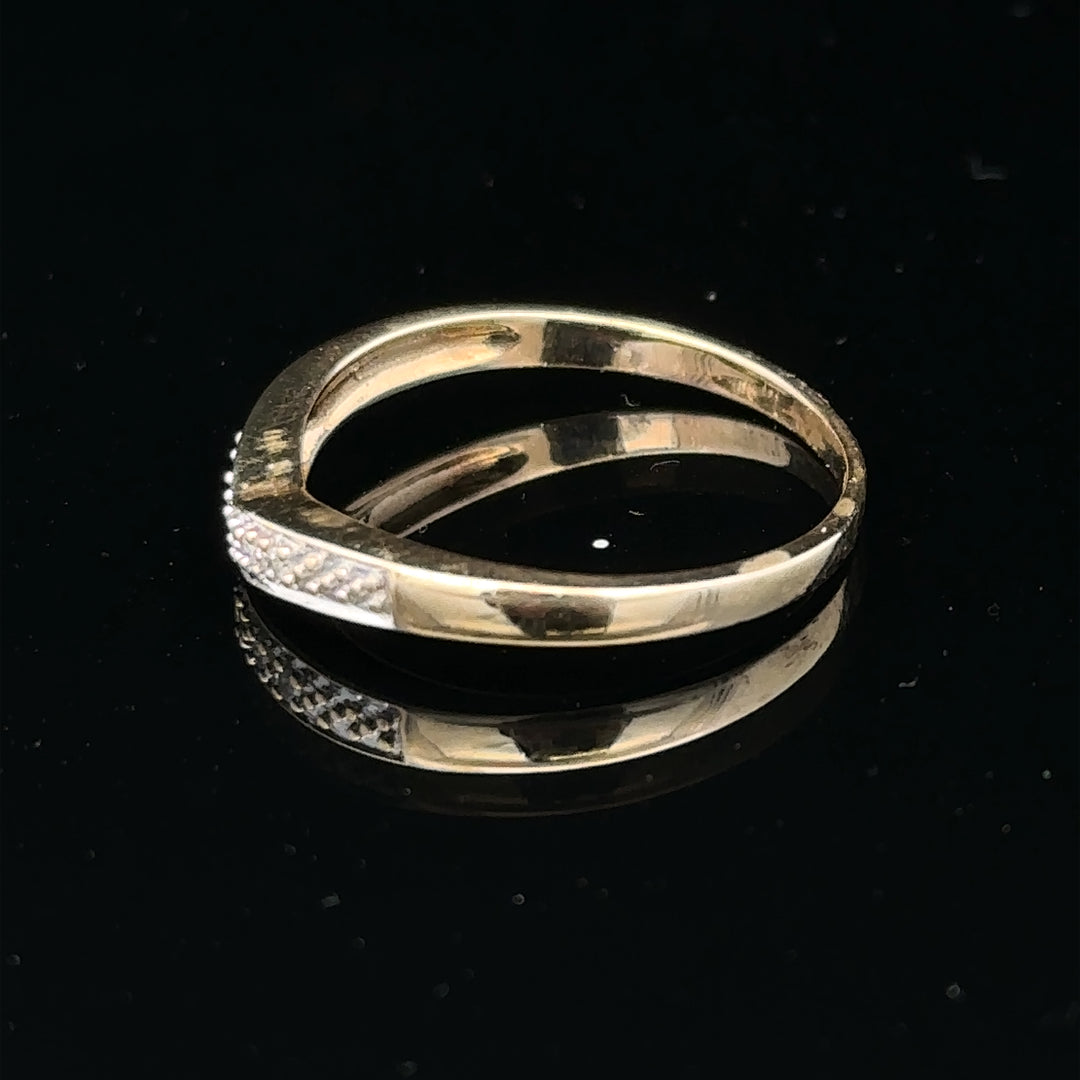 9ct yellow gold diamond ring in size P, featuring a sparkling diamond setting, unbranded jewelry for elegant wear.