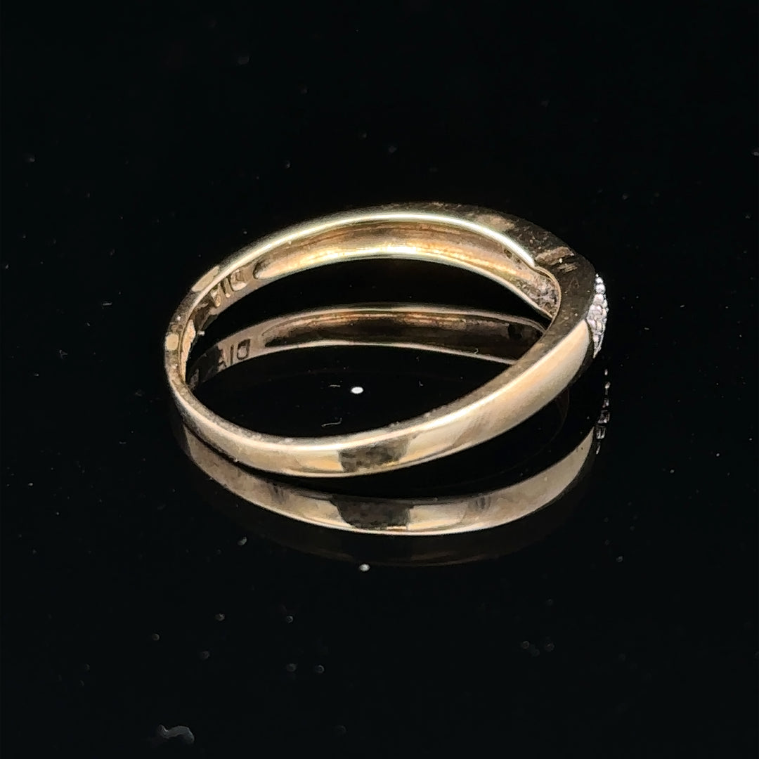 9ct yellow gold diamond ring size P with a sparkling gemstone, unbranded jewelry piece, elegant and finely crafted.