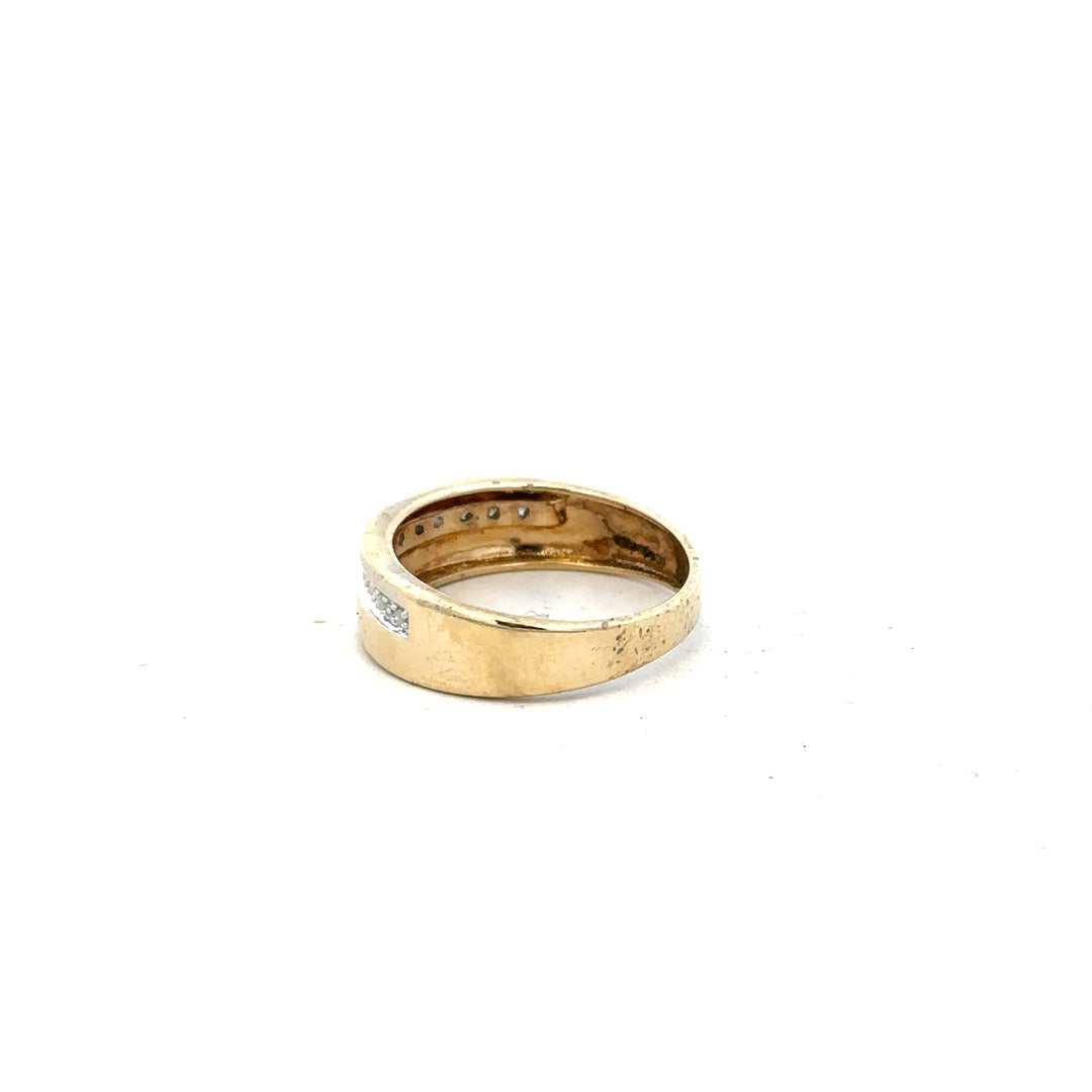 9ct yellow gold diamond ring in size P with sparkling diamonds, unbranded jewelry for elegant style.