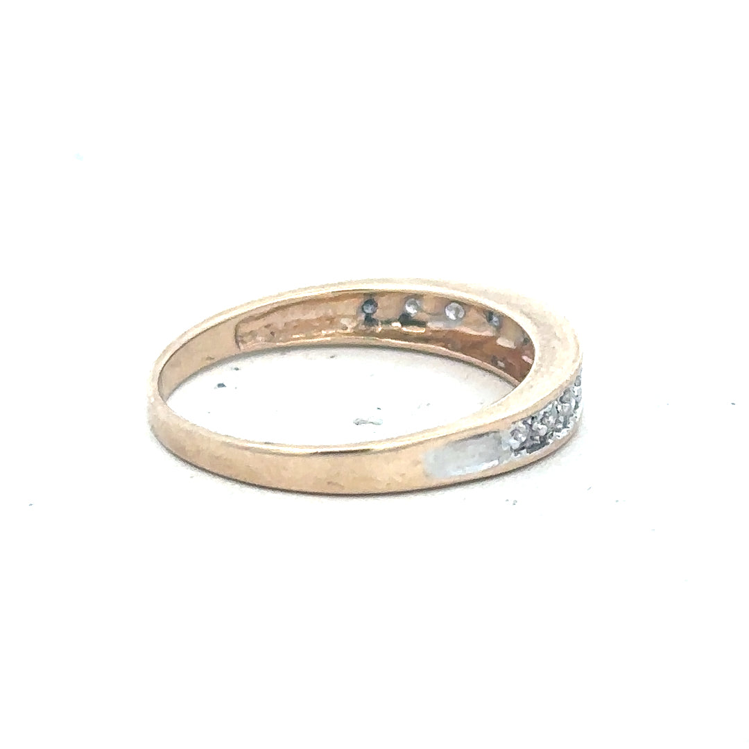 9ct yellow gold diamond ring in size Q, featuring sparkling diamonds and a classic band design.