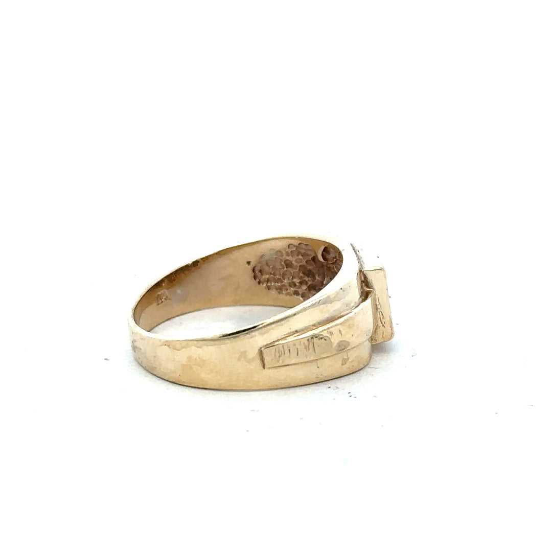 9ct yellow gold diamond ring in size S, featuring a sparkling diamond setting, unbranded jewelry piece.