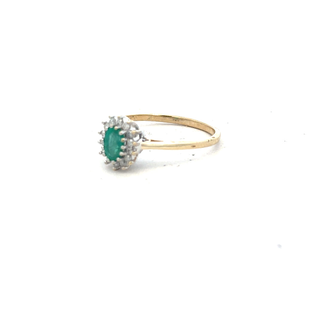 9ct yellow gold diamond ring in size S, featuring a sparkling diamond setting and a sleek, elegant band.