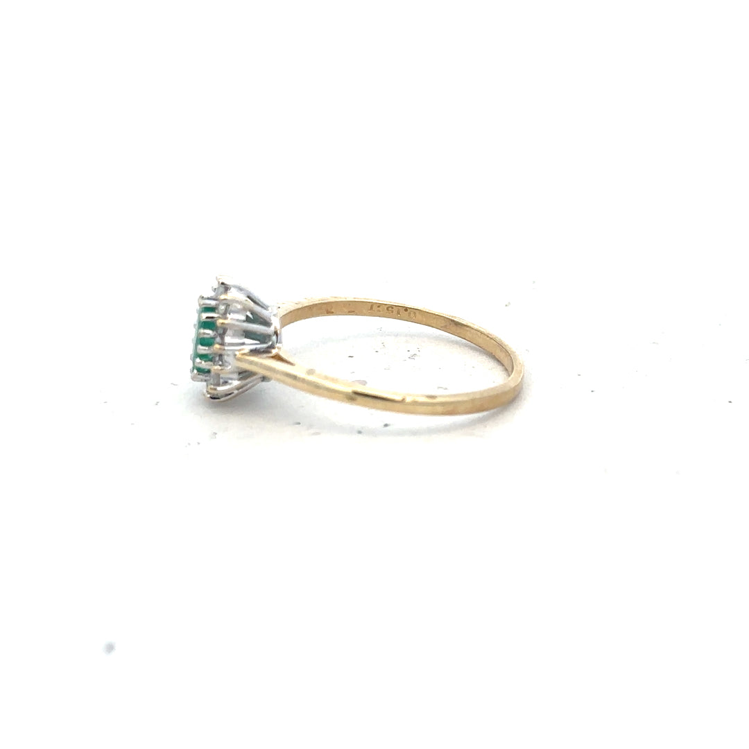 9ct yellow gold diamond ring in size S with a sparkling diamond, unbranded jewelry piece.
