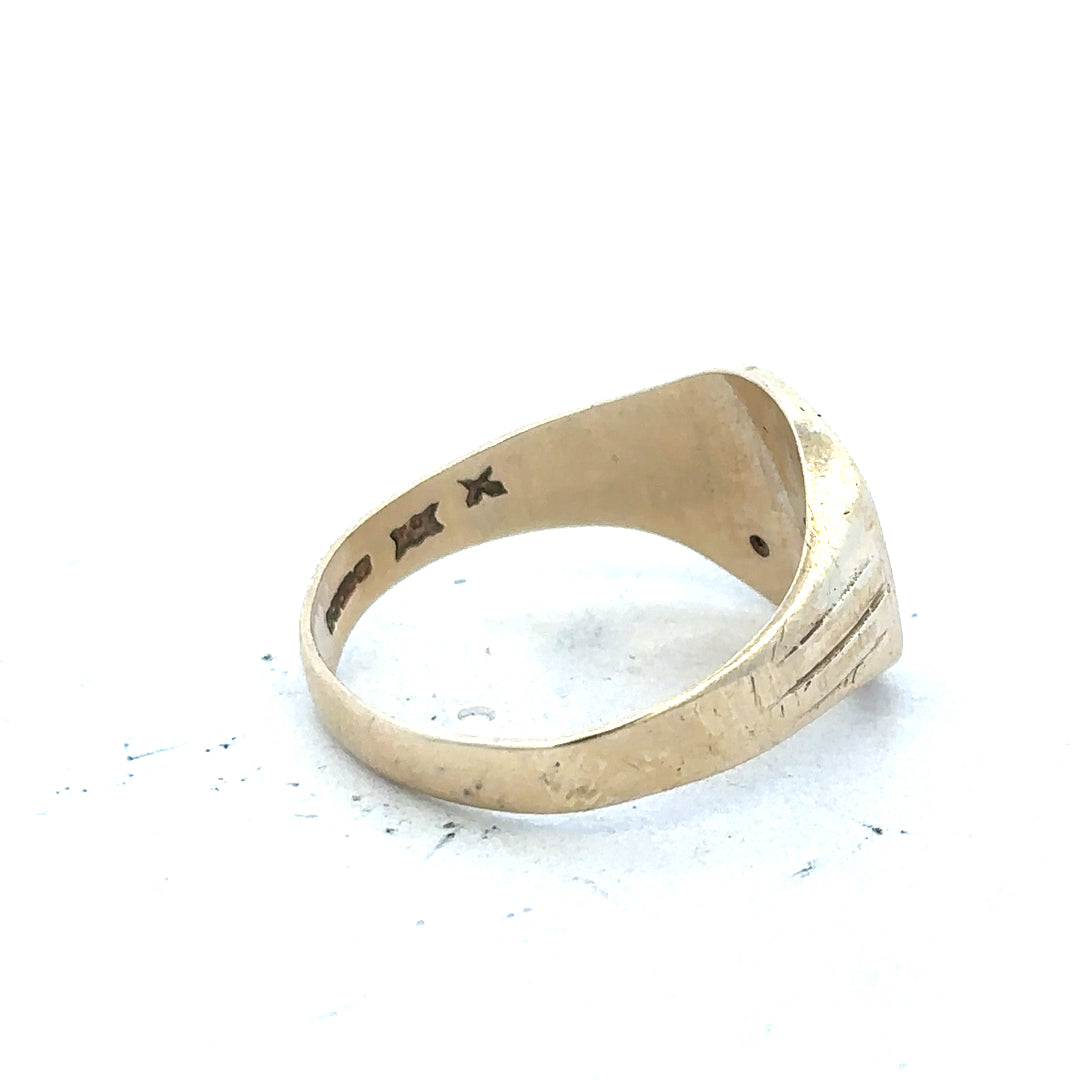 9ct yellow gold diamond ring in size T, featuring a sparkling diamond setting and a classic band design.