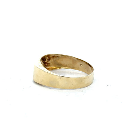 9ct yellow gold diamond ring in size V with sparkling diamonds, unbranded, showcasing intricate design and polished finish.
