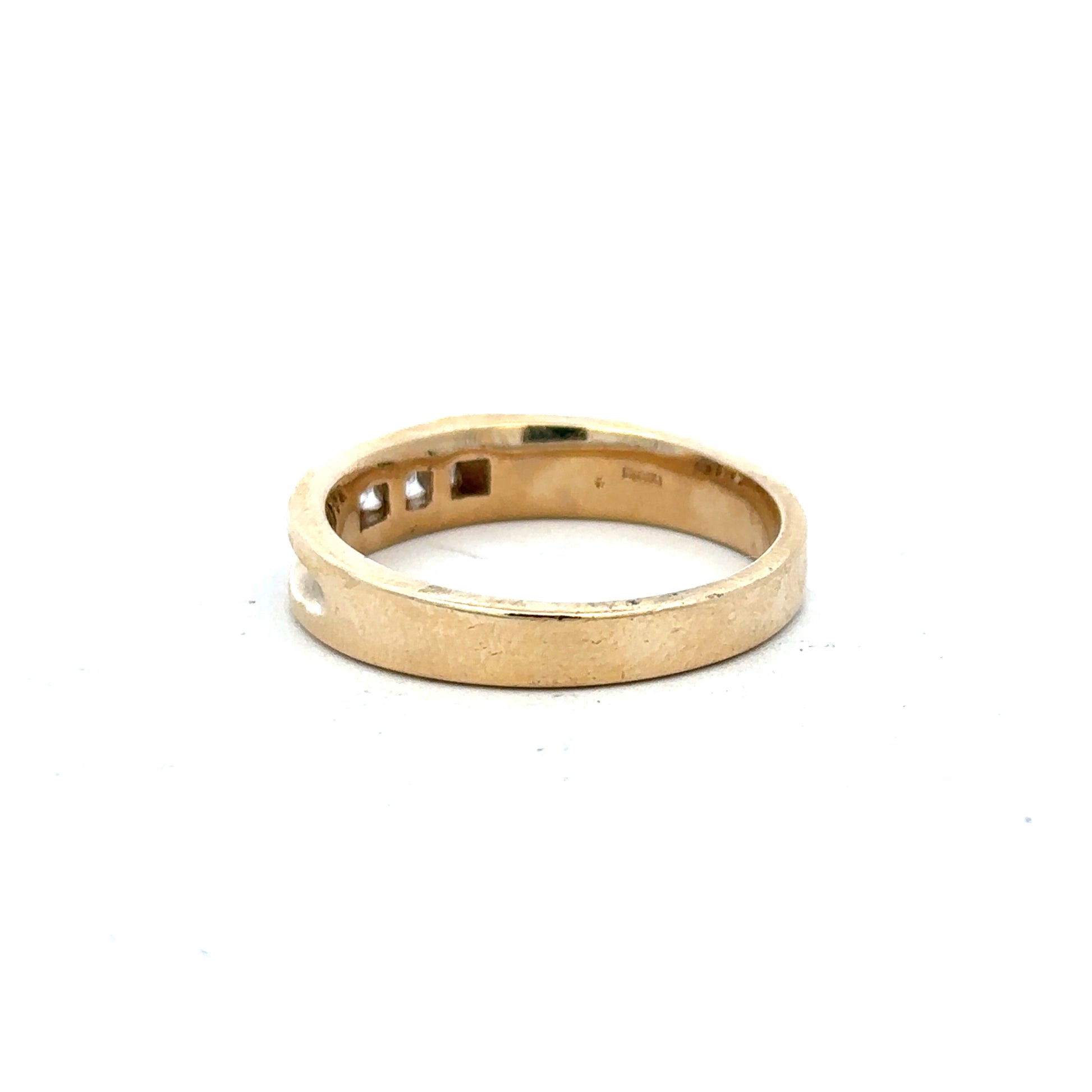 9ct yellow gold diamond ring in size Y with sparkling diamonds, featuring a classic band design.