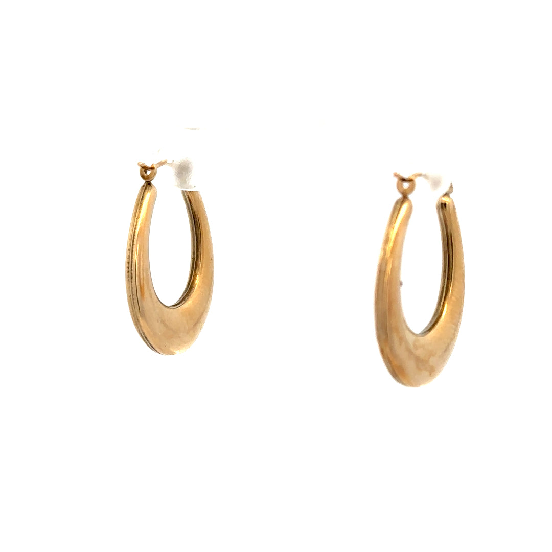 Pair of 9ct yellow gold earrings weighing 1.8g, unbranded jewelry with a simple, elegant design for everyday wear.