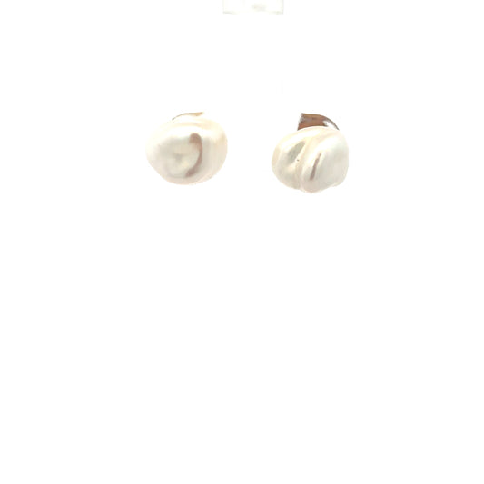 9ct yellow gold earrings weighing 2.6g, stylish unbranded earrings with a classic design, shown in a close-up view.