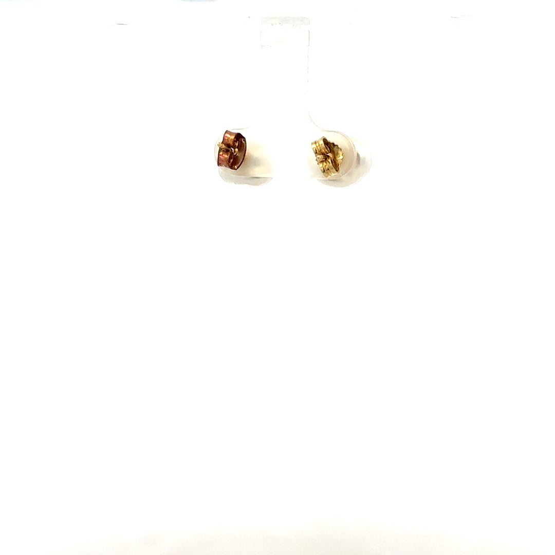 9ct yellow gold earrings with a delicate design, weighing 2.6g, featuring a simple and elegant style.