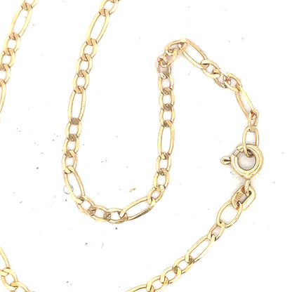 9ct yellow gold figaro bracelet with 1.5g weight, unbranded, featuring distinctive linked chain design.