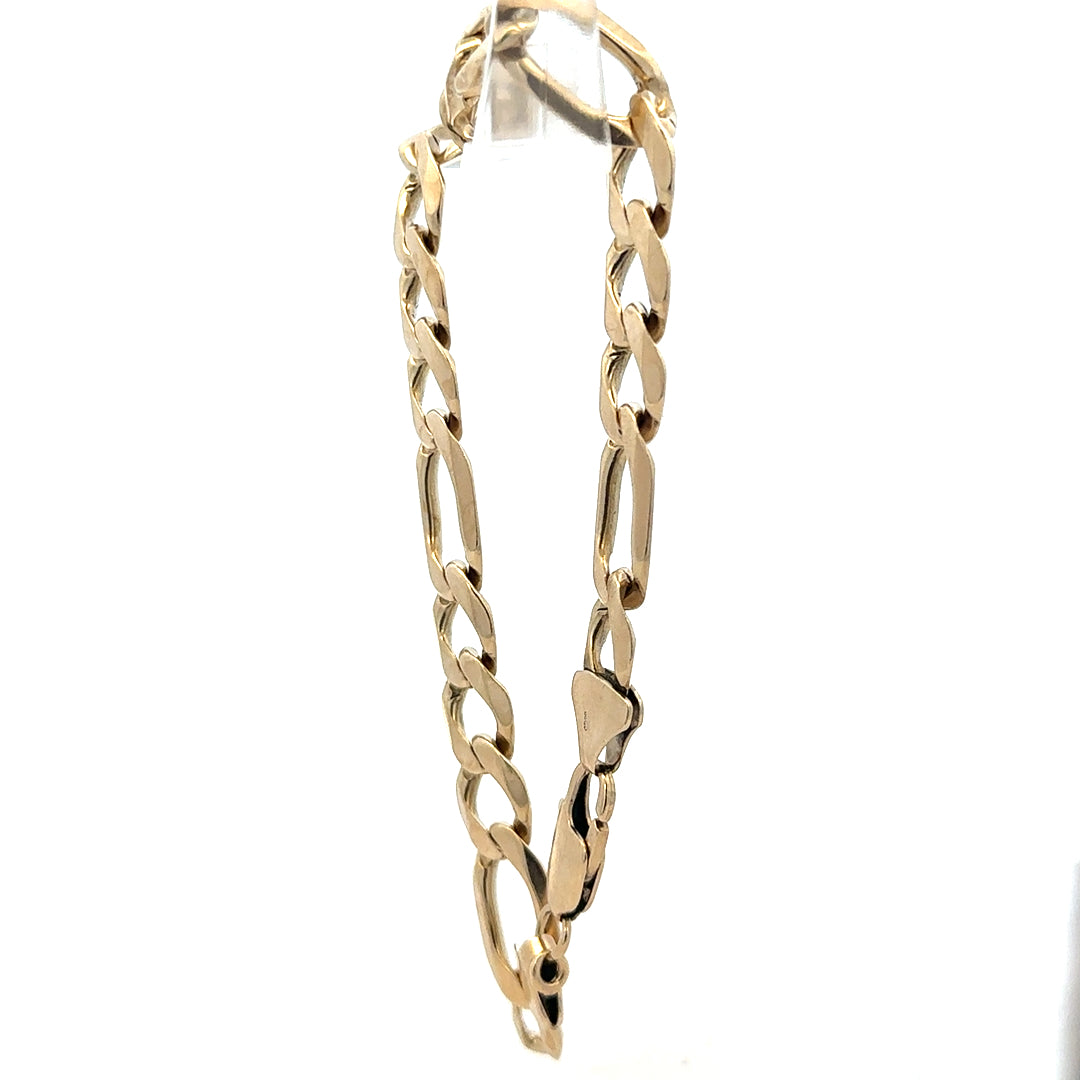 9ct yellow gold figaro bracelet with a 20.1g weight, featuring classic chain links and a polished finish.