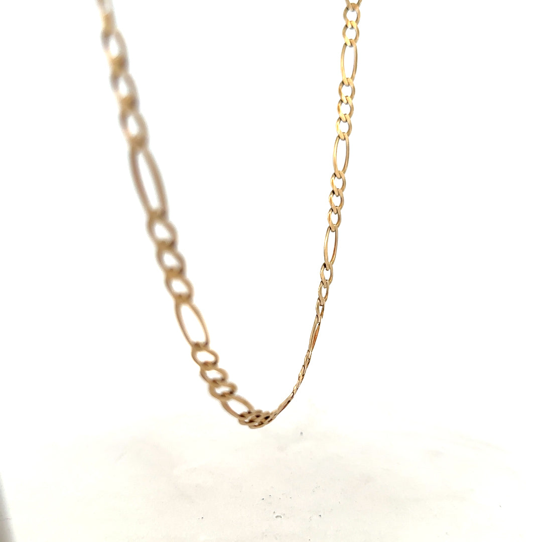 9ct yellow gold Figaro chain weighing 12.7g, unbranded jewelry chain with intricate links, shown on a plain background.