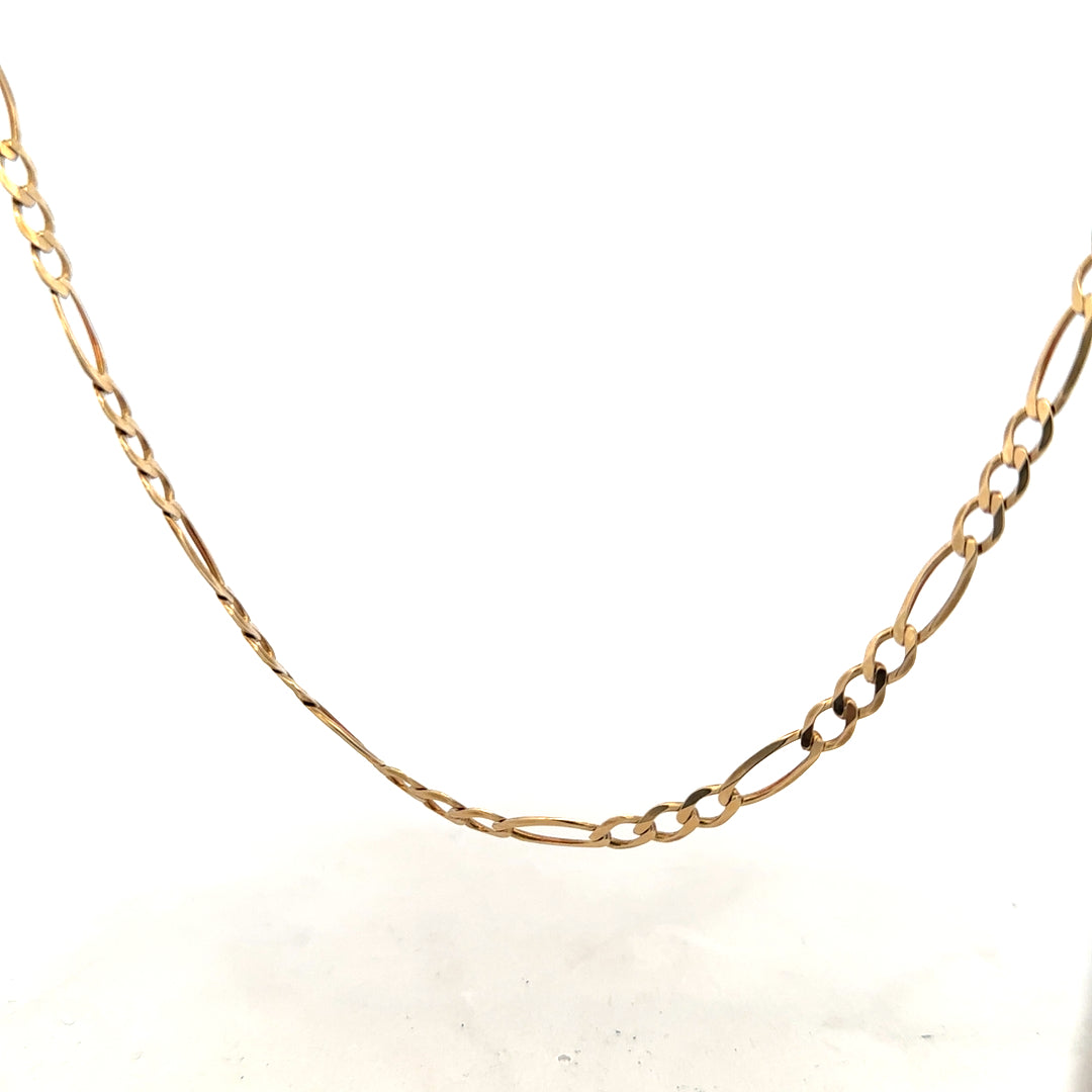 9ct yellow gold Figaro chain weighing 12.7g, unbranded jewelry chain with distinctive linked design, close-up view.