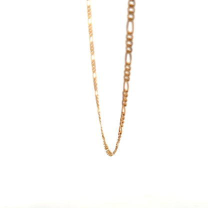 9ct yellow gold figaro chain with detailed links, weighing 3.7g, unbranded jewelry chain for men or women.
