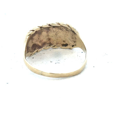 9ct yellow gold keeper ring in size P1/2, unbranded, featuring a smooth band and secure clasp design.