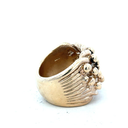 9ct yellow gold keeper ring in size W, featuring a simple band design, unbranded jewelry accessory.