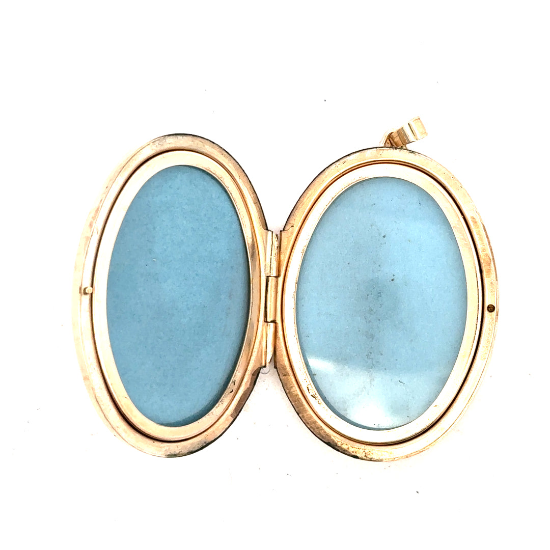 9ct yellow gold locket pendant with intricate design, weighing 13.8g, unbranded jewelry accessory for women.