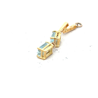 9ct yellow gold pendant weighing 2.7g, unbranded, shown in a close-up image highlighting its polished finish and classic design.