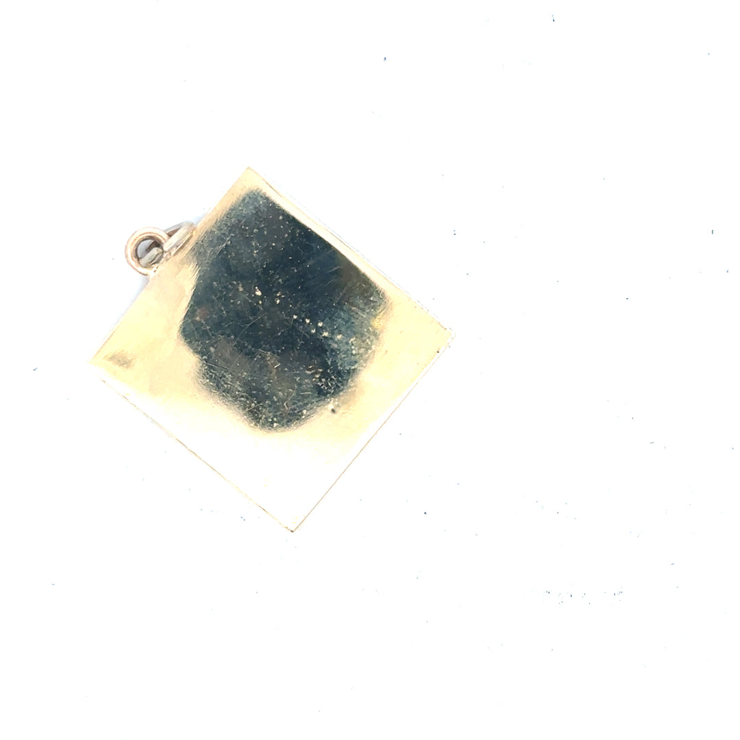 9ct yellow gold pendant weighing 9.6g, featuring a simple elegant design, unbranded jewelry piece suitable for necklaces.