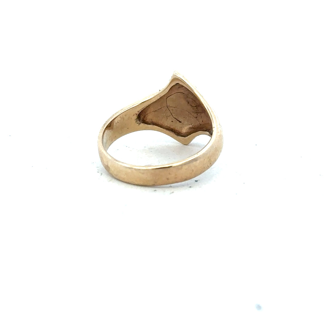 9ct yellow gold ring size K with smooth band, unbranded jewelry piece featuring a polished finish.