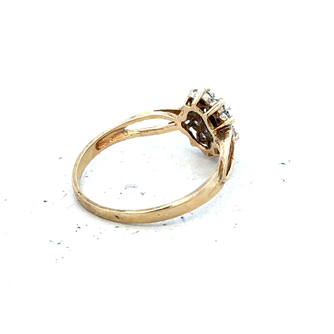 9ct yellow gold ring in size L featuring a smooth band, unbranded jewelry piece with a polished finish and classic style.