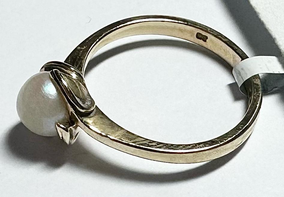 9ct yellow gold ring size L1/2 with a smooth polished finish, unbranded jewelry shown in the product image.