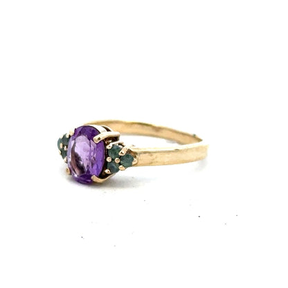 9ct yellow gold ring in size M with a classic band, unbranded jewelry piece displayed on a neutral background.