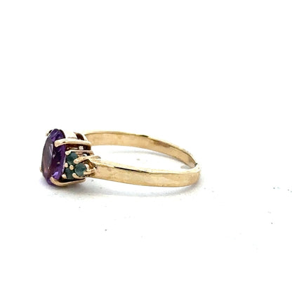 9ct yellow gold ring in size M with a smooth band, unbranded, displayed on a neutral background.