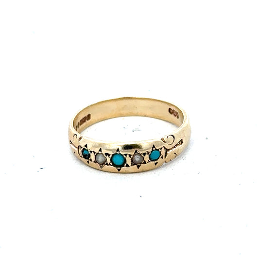 9ct yellow gold ring in size M with a smooth band, unbranded, displayed on a plain background.