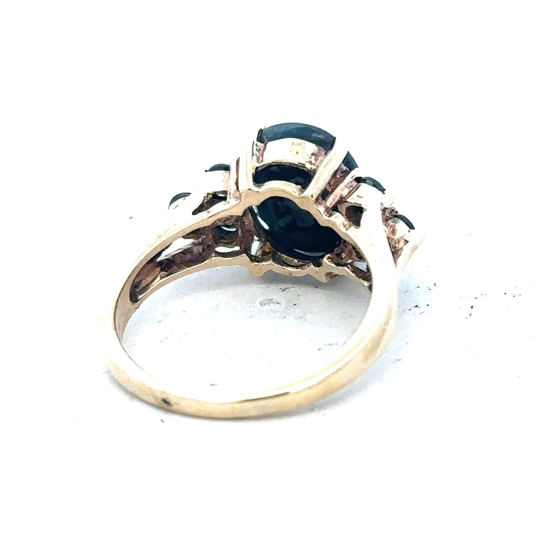 9ct yellow gold ring in size M1/2, featuring a simple band design, unbranded jewelry piece with a polished finish