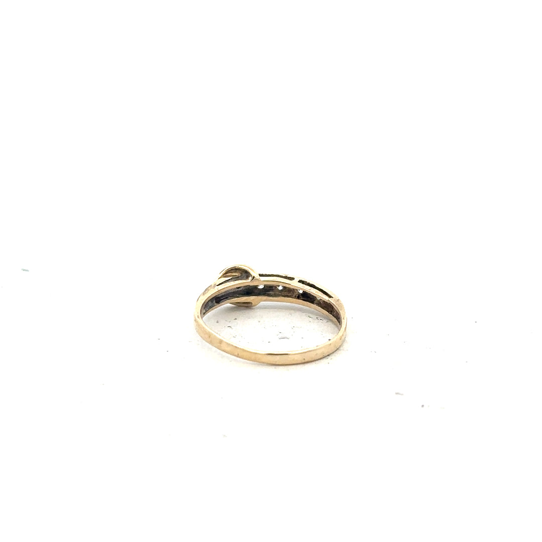 9ct yellow gold ring in size N, featuring a smooth polished band, unbranded jewelry, shown in a close-up image.