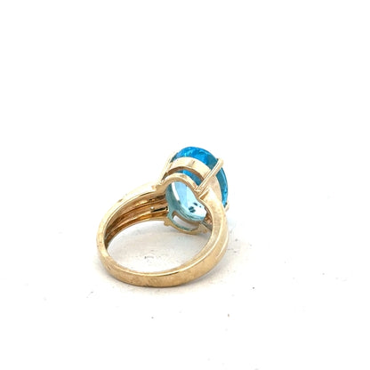 9ct yellow gold ring in size N with a smooth band, unbranded jewelry accessory for elegant everyday wear.